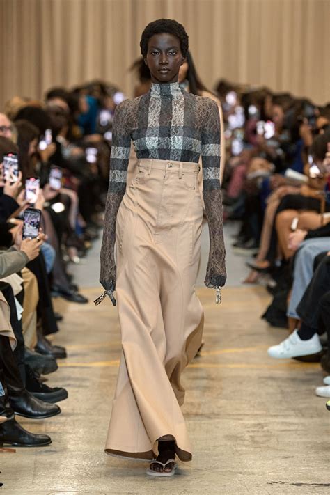 Burberry latest collection